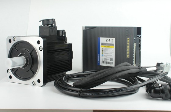 80MM 2.39N.M 750W servo motor da C.A. de 3 fases com sistema do CNC de For do motorista